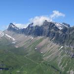 Blick auf Rossstock, Fulen, Chaiserstock, Chronenstock und Blüemberg