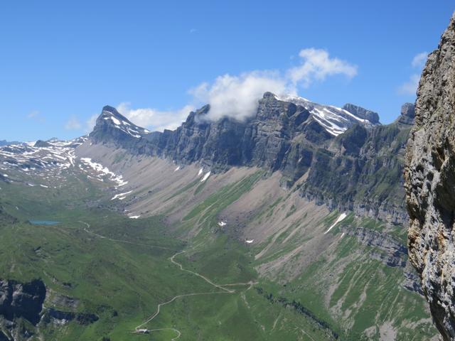 Blick auf Rossstock, Fulen, Chaiserstock, Chronenstock und Blüemberg