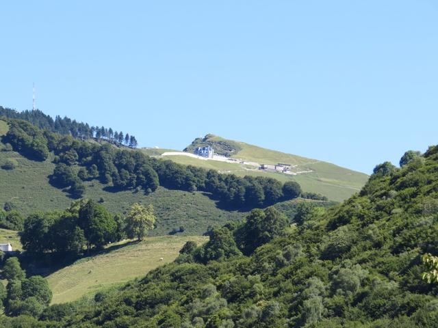 Blick hinauf zum Monte Generoso