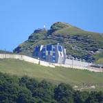 die neue Bergstation des Monte Generoso herangezoomt