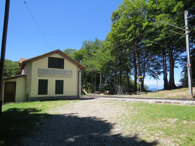 ... zur Bahnstation von Bellavista