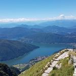 ...verlassen wir mit einem unwahrscheinlichem Rundblick, danach den Monte Generoso