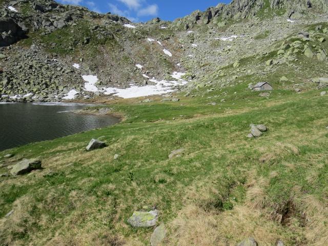 am Nordufer des Lago d'Orsino vorbei...