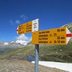 Wegweiser auf der Gatscholalücke 2528 m.ü.M.