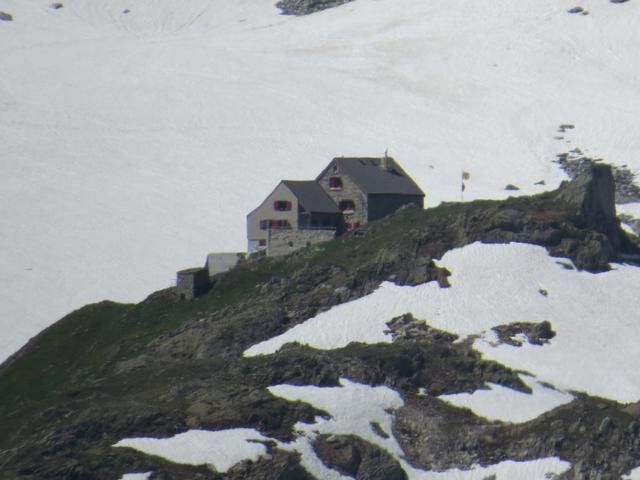 Blick zur Rotondohütte. Diese Hütte haben wir vor vielen Jahren einmal besucht