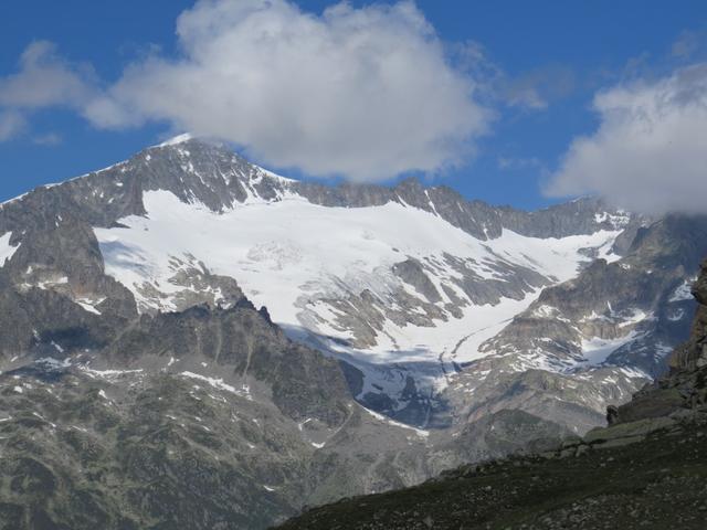 Blick zum Galenstock mit Tiefengletscher