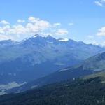 und nochmals ein schönes Breitbildfoto mit Blick in die Bündner Berge