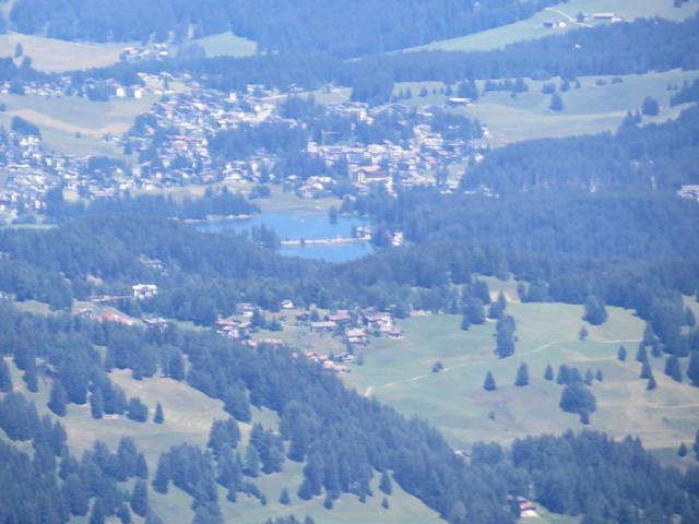 man sieht sogar den Heidsee auf der Lenzerheide