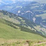 Blick Richtung Obermutten, Stafel und zuunterst Mutten