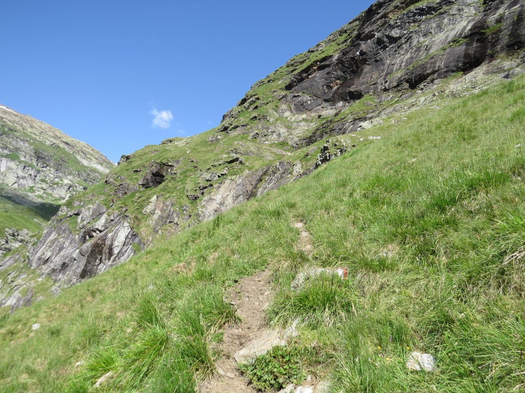 wir verlassen die Schlucht und steigen weiter aufwärts