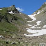 ...geht es nun merklich steiler aufwärts 2271 m.ü.M.