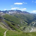 sehr schönes Breitbildfoto mit Blick ins italienische Val Ferret