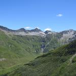 Blick ins Talende des Val Ferret und Richtung Lacs de Fenêtre. ( Die haben wir unterdessen auch schon besucht)