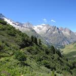 die Aussicht wir wieder atemberaubend schön. Mont Dolent, Aiguille Rouges du Dolent und Tour Noir