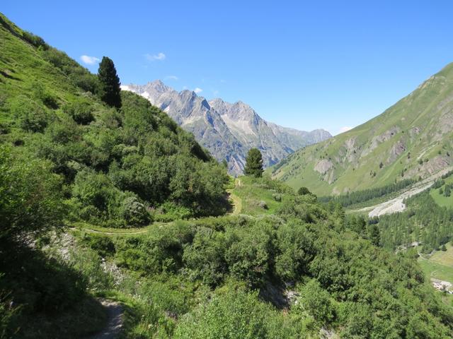 kurz danach durchqueren wir die steile Runse der Ravine de la Peule 2008 m.ü.M