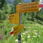 bei der Weggabelung 1822 m.ü.M. wandern wir geradeaus weiter Richtung Champex-Lac