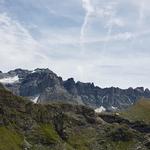 Blick auf die Aiguilles de Valsorey und Aiguille Verte