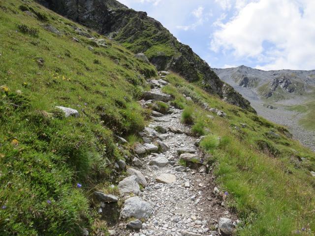 in grossen und steilen Kehren...