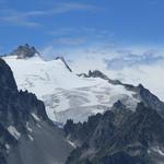 Blick zum Glacier du Trient mit Aiguille du Tour