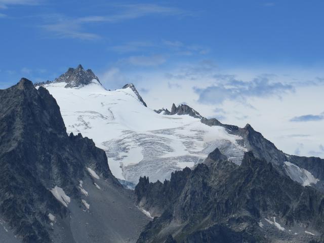 Blick zum Glacier du Trient mit Aiguille du Tour