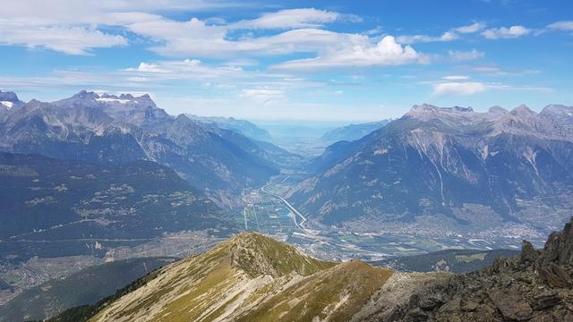 Blick über das Rhonetal hinaus, Richtung Genfersee