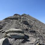 mit seinen grauen Schutthalden gehört das Faltschonhorn nicht gerade zu den fotogensten Alpengipfeln...