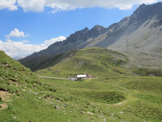 wir kürzen den Weg ein bisschen ab, lassen den Albulapass 2312 m.ü.M. links liegen...