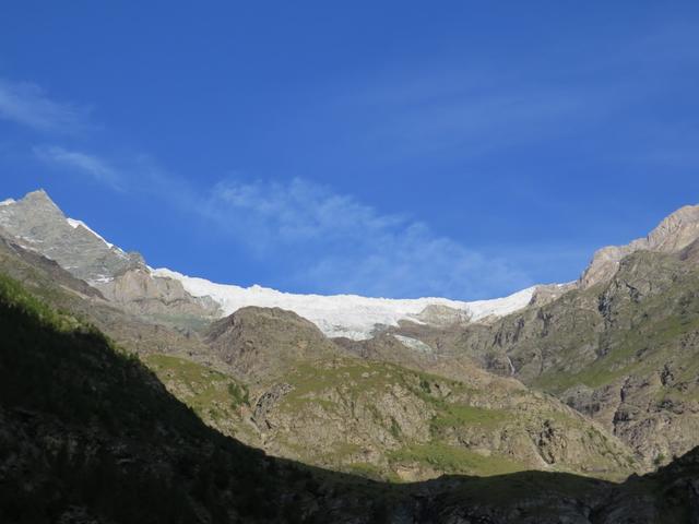 Blick hinauf zum Bisgletscher