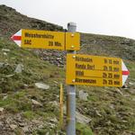 wir erreichen die Weggabelung unterhalb der Weisshornhütte