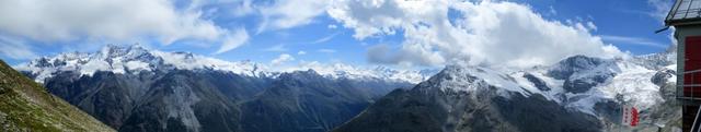 super schönes Breitbildfoto. Links Dom, Bildmitte Monte Rosa mit Dufourspitze, rechts die Weisshornhütte