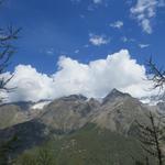 Dom und Täschhorn verstecken sich unterdessen hinter Wolken