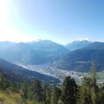 schönes Breitbildfoto mit Blick ins Rhonetal. Bei Breitbildfotos nach dem anklicken, immer noch auf Vollgrösse klicken