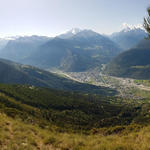 was für eine Aussicht bei Punkt 2006 m.ü.M.! Links der Monte Leone, dann Fletschhorn, Vispertal und Saastal mit Balfrin