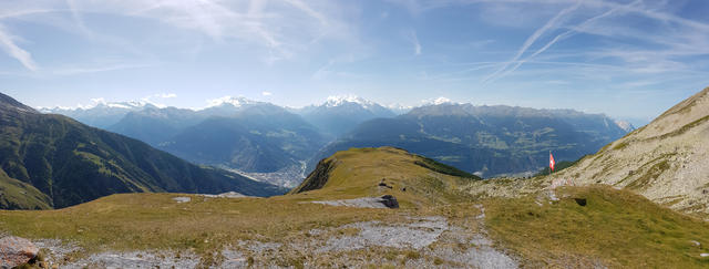 während dem Mittagsessen konnten wir diese traumhafte Aussicht geniessen