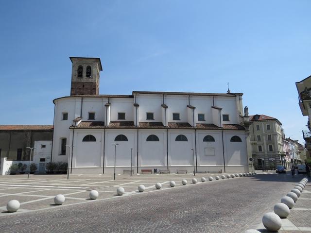 die sehenswerte Kirche Santa Croce 16.Jhr. in Mortara