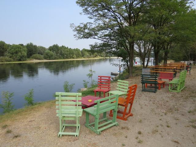 bei einer Strandbar legen wir eine kurze Pause ein