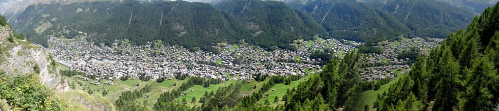 schönes Breitbildfoto mit Blick auf Zermatt. Bei Breitbildfotos nach dem anklicken, immer noch auf Vollgrösse klicken