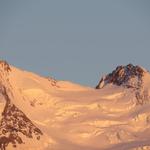 Nordend und Dufourspitze im Licht der untergehenden Sonne