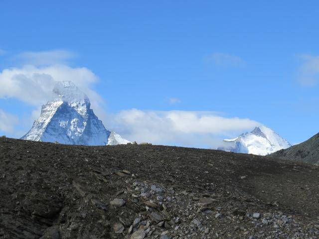 gewaltig schön. Links das Matterhorn, rechts der Dent d'Hérens