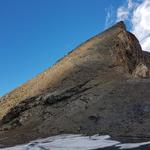 Blick hinauf zum Mettelhorn. Wenn man nach dem klicken auf dem Foto noch auf Vollgrösse klickt, ist der Weg gut sichtbar