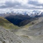 was für ein schönes Panorama. Bei Breitbildfotos nach dem anklicken, immer noch auf Vollgrösse klicken