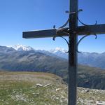 der Gipfel des Spitzhorli, überrascht mit seinem grossartigen 360-Grad Panorama