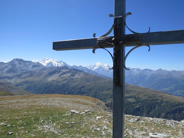 der Gipfel des Spitzhorli, überrascht mit seinem grossartigen 360-Grad Panorama