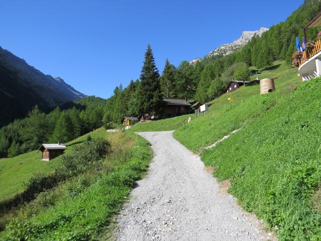 wir starten die erste Etappe der Tour des Muverans, wandern Richtung Süden...