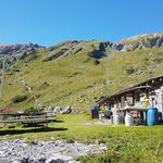 nach einem schweisstreibenden Aufstieg erreichen wir die Alphütte von La Chaux 1956 m.ü.M.