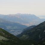 Blick ins Rhonetal und rechts zum Genfersee