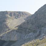 linkerhand gut ersichtlich der Col des Perris Blancs. Dort hinauf geht es