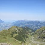 Blick von Vire aux Boeufs ins Hautes Crosses Tal und zum Genfersee