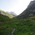 ...und erreichen das weite, flache Hochtal von La Vare...