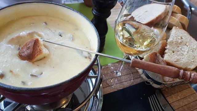 bei einem feinen Fondue lassen wir die Tour des Muverans ausklingen